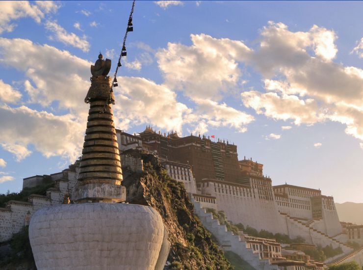 Tibet Monastery Tour
